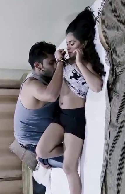 Indian Sexy Aunty Romance (2022) Hindi Short Film Uncensored