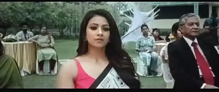 Shrimati 2022 Bengali Movie.mp4 snapshot 01.40.49.200